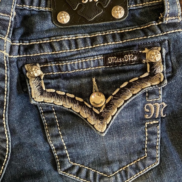 Miss Me jeans size 26 Cuffed Skinny.  Item# JS5885CK - Picture 8 of 12